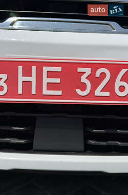 Грузовой фургон Renault Trafic 2022 в 