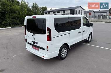 Минивэн Renault Trafic 2022 в 
