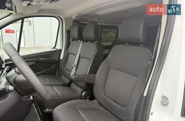 Минивэн Renault Trafic 2022 в 