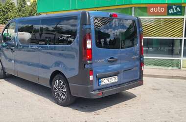 Минивэн Renault Trafic 2020 в 