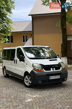 Мінівен Renault Trafic 2005 в Тячеві