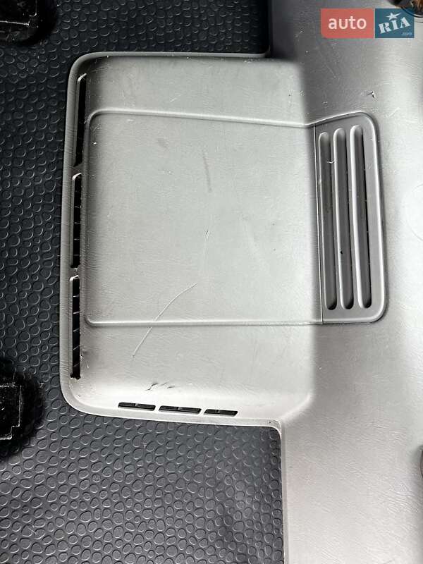 Мінівен Renault Trafic 2011 в Дніпрі фото 24 Мінівен Renault Trafic 2011 в Дніпрі