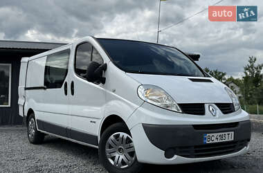 Вантажний фургон Renault Trafic 2010 в Львові