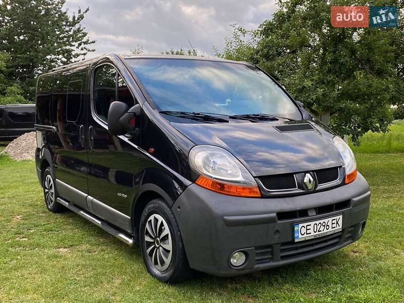 Мінівен Renault Trafic 2002 в Коломиї