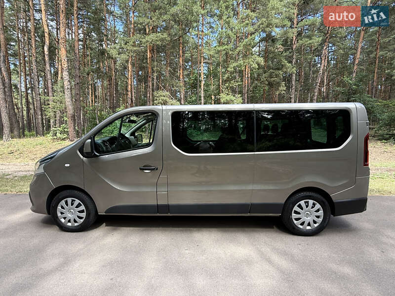 Минивэн Renault Trafic 2018 в Киеве