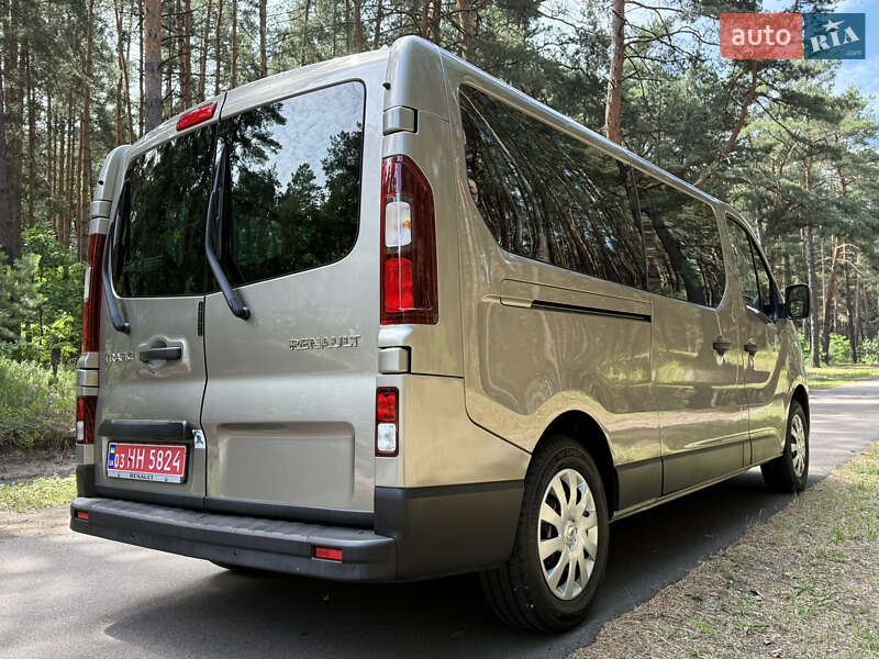 Минивэн Renault Trafic 2018 в Киеве