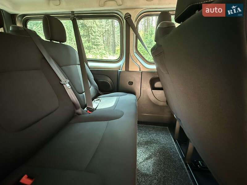 Минивэн Renault Trafic 2018 в Киеве