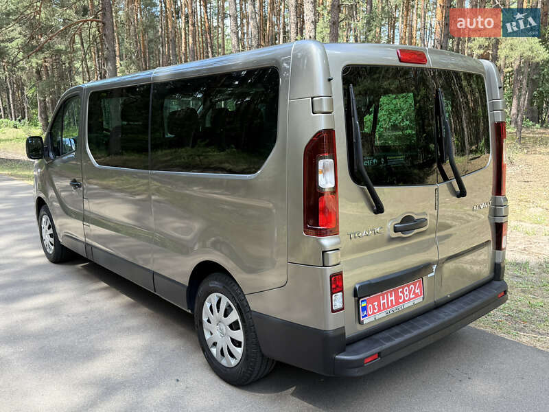Минивэн Renault Trafic 2018 в Киеве
