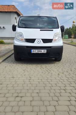 Мінівен Renault Trafic 2007 в Мукачевому