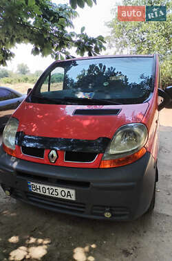 Вантажний фургон Renault Trafic 2006 в Одесі