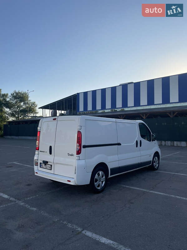 Грузовой фургон Renault Trafic 2014 в Запорожье