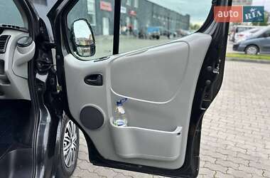 Минивэн Renault Trafic 2007 в 