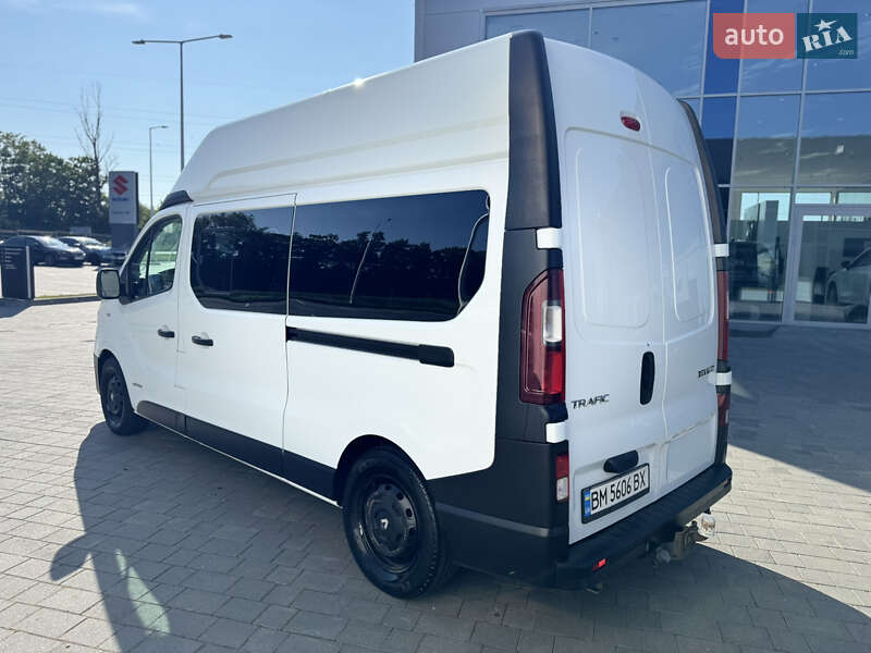 Минивэн Renault Trafic 2016 в Ивано-Франковске
