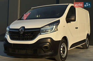 Грузовой фургон Renault Trafic 2020 в 