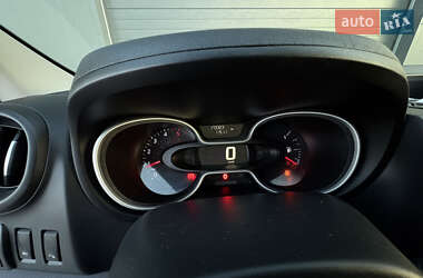 Грузовой фургон Renault Trafic 2020 в 