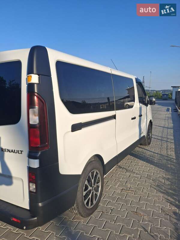 Минивэн Renault Trafic 2015 в Львове фото 2 Минивэн Renault Trafic 2015 в Львове