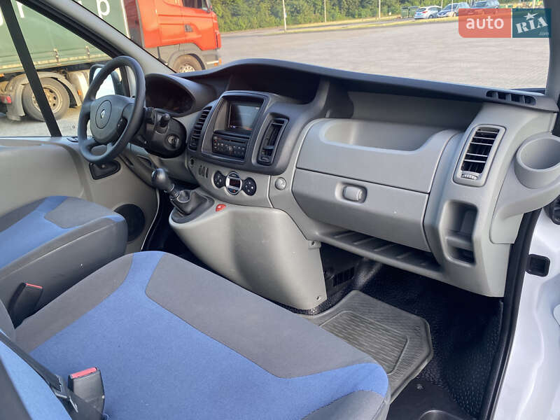 Грузовой фургон Renault Trafic 2013 в Радивилове