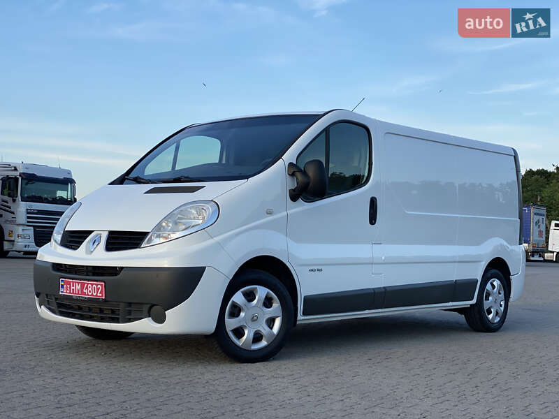 Грузовой фургон Renault Trafic 2013 в Радивилове