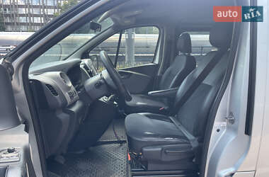Мінівен Renault Trafic 2015 в 
