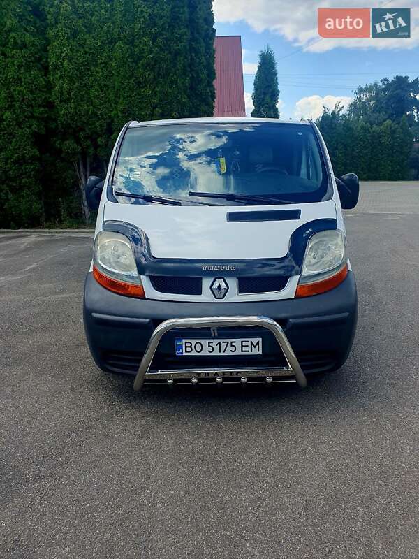 Мінівен Renault Trafic 2004 в Кременці