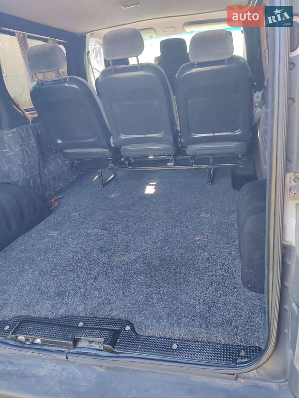 Минивэн Renault Trafic 2002 в Хмельницком