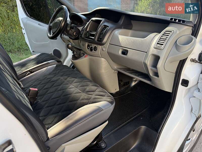 Мінівен Renault Trafic 2014 в Полтаві