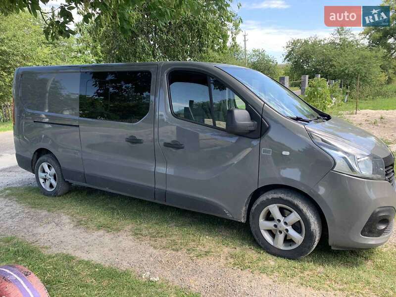 Мінівен Renault Trafic 2015 в Ковелі