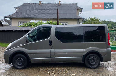 Минивэн Renault Trafic 2007 в 