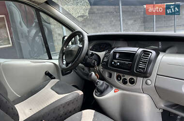 Мінівен Renault Trafic 2003 в 