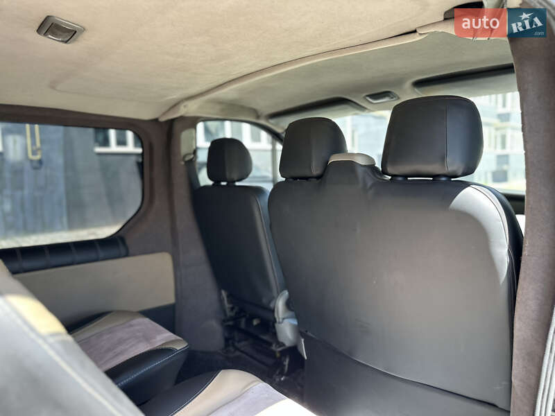 Минивэн Renault Trafic 2005 в Ахтырке