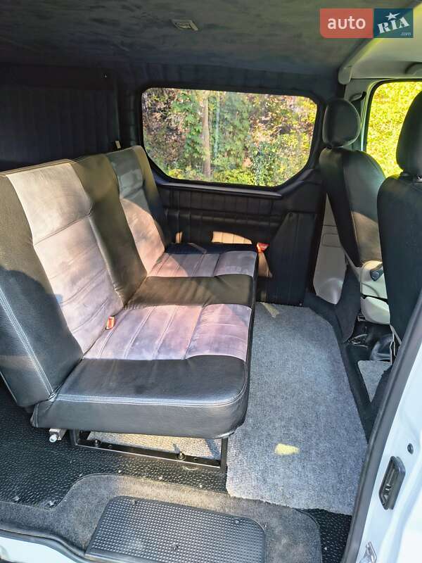 Минивэн Renault Trafic 2009 в Днепре