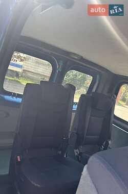 Минивэн Renault Trafic 2009 в 