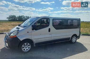 Минивэн Renault Trafic 2002 в Кривом Роге