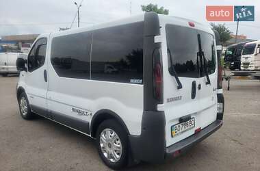 Минивэн Renault Trafic 2004 в 