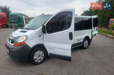 Минивэн Renault Trafic 2004 в 