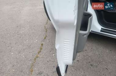 Минивэн Renault Trafic 2004 в 