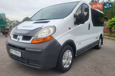 Минивэн Renault Trafic 2004 в 