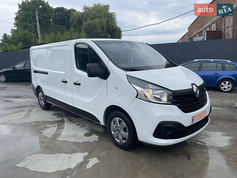 Renault Trafic 2016
