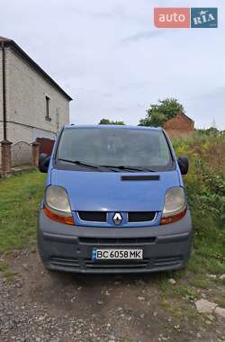 Мікроавтобус Renault Trafic 2004 в Городку