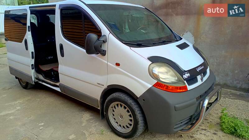 Renault Trafic 2003