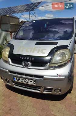 Мінівен Renault Trafic 2002 в Апостоловому