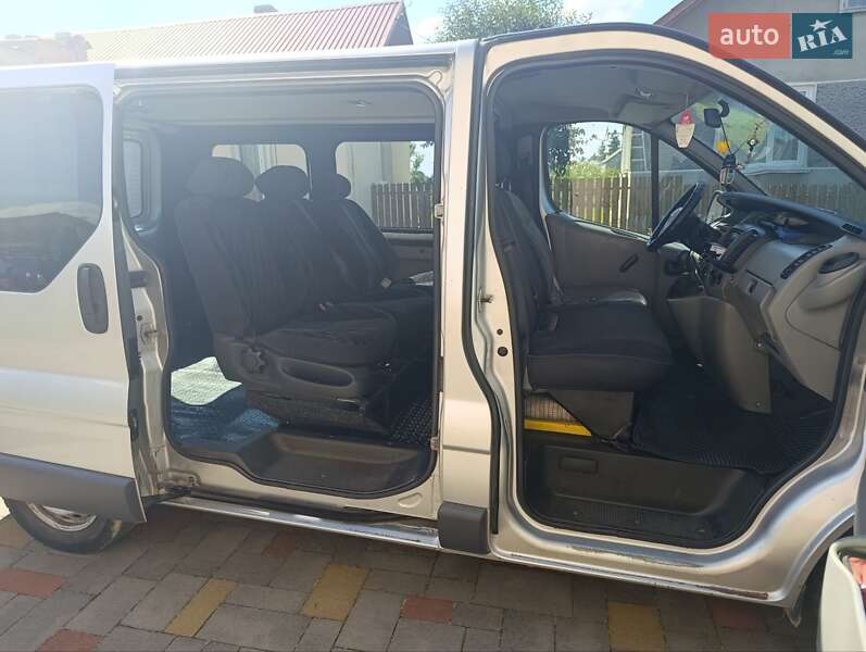 Минивэн Renault Trafic 2004 в Стрые