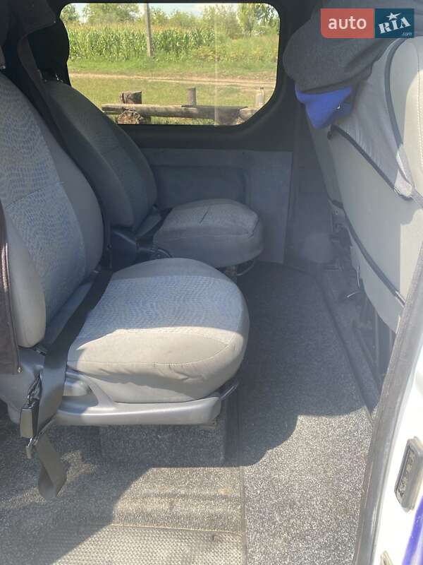 Мінівен Renault Trafic 2002 в Бершаді фото 11 Мінівен Renault Trafic 2002 в Бершаді