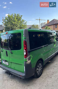 Мінівен Renault Trafic 2012 в 