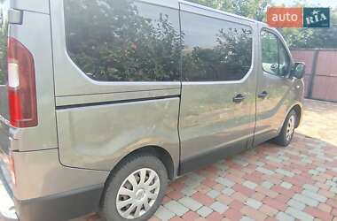 Минивэн Renault Trafic 2016 в Обухове
