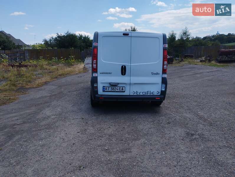 Минивэн Renault Trafic 2007 в Коломые