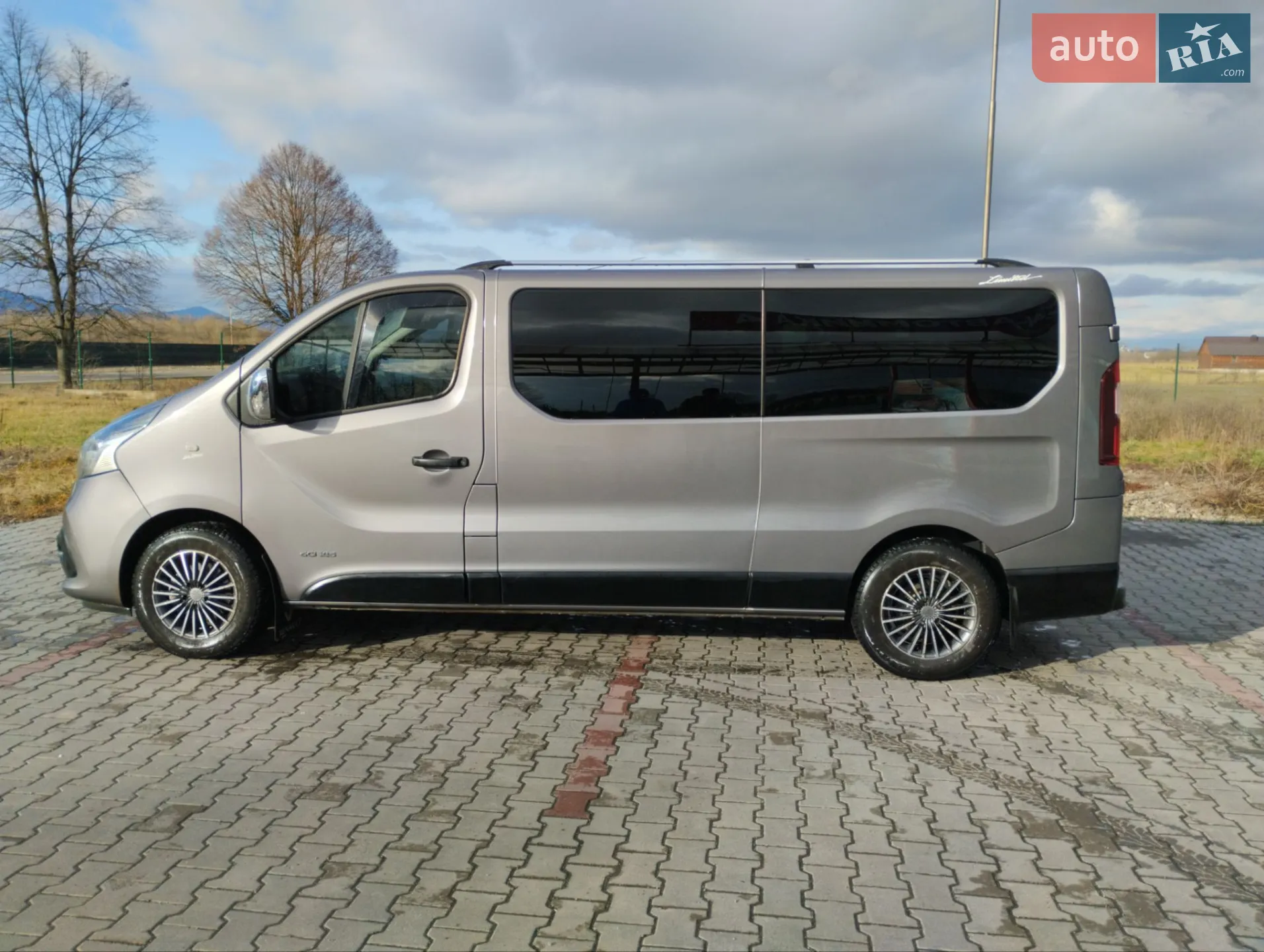 2016 Renault Trafic - мініатюра 8