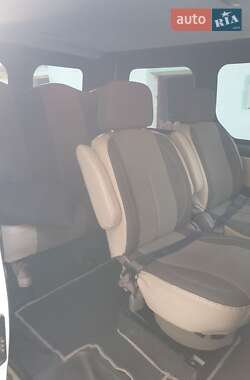 Мінівен Renault Trafic 2006 в Тернополі