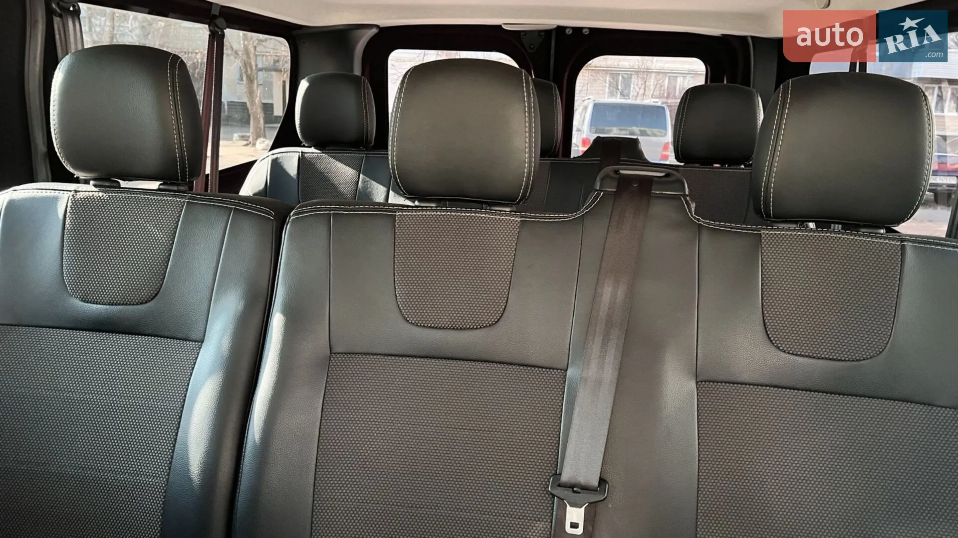 2021 Renault Trafic - мініатюра 8