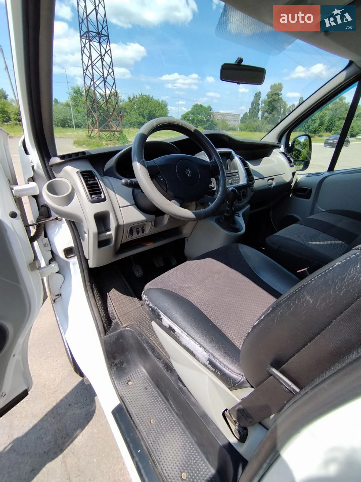 2010 Renault Trafic - мініатюра 15